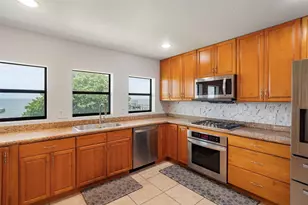 804 Bay Ave, Kemah, TX 77565 - Photo 12