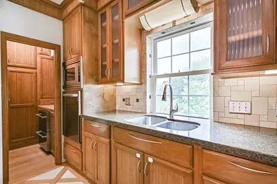 920 Grove Road, Clear Lake Shores, TX 77565 - Photo 4