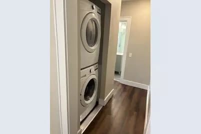 2424 Avenue 0 1/2 Street #3, Galveston, TX 77550 - Photo 10