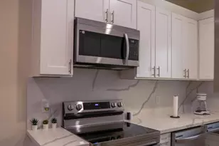 6743 Madrid St, Houston, TX 77021 - Photo 6