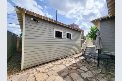 1140 W Cottage Street, Houston, TX 77009 - Photo 10