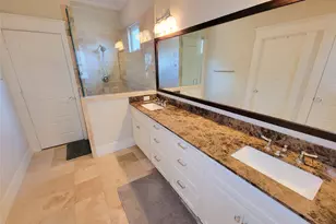 1140 W Cottage St, Houston, TX 77009 - Photo 16