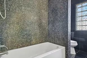 2005 Wentworth St, Houston, TX 77004 - Photo 22