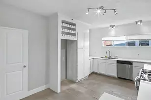 2005 Wentworth St, Houston, TX 77004 - Photo 12