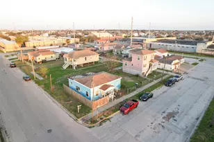 604 42nd St, Galveston, TX 77550 - Photo 4