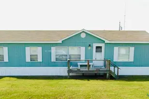 77 Blue St, Port O Connor, TX 77982 - Photo 26