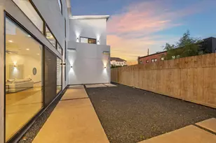 118 Tuam St, Houston, TX 77006 - Photo 42