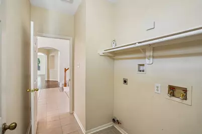 15415 Truslow Point Lane, Sugar Land, TX 77478 - Photo 16