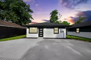 6201 Batterson St, Houston, TX 77026 - Photo 1