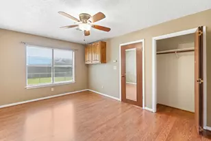 108 Meadow Creek Dr, Schulenburg, TX 78956 - Photo 18