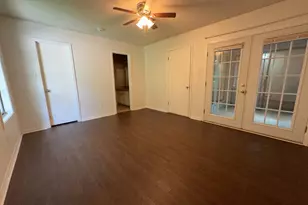 629 W Ridge Dr, College Station, TX 77845 - Photo 8