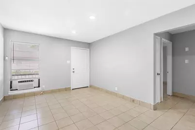 4401 Denmark Street, Houston, TX 77016 - Photo 8