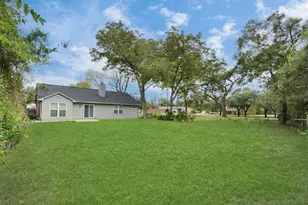 7830 Pardee St, Houston, TX 77028 - Photo 24
