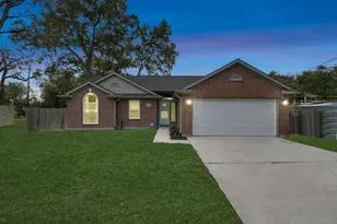7830 Pardee St, Houston, TX 77028 - Photo 2