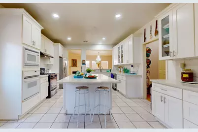 12042 Natural Bridges Court, Sugar Land, TX 77498 - Photo 12