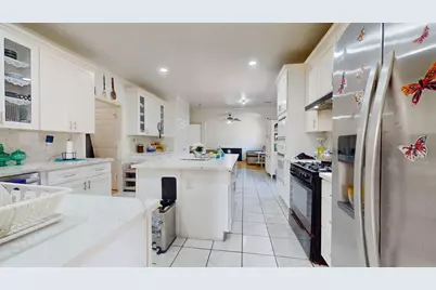 12042 Natural Bridges Court, Sugar Land, TX 77498 - Photo 16