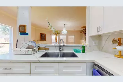 12042 Natural Bridges Court, Sugar Land, TX 77498 - Photo 14
