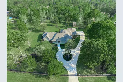 26205 Crown Ranch Boulevard, Montgomery, TX 77316 - Photo 1