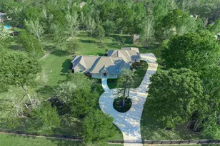 26205 Crown Ranch Blvd, Montgomery, TX 77316 - Photo 1