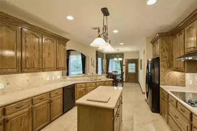 26205 Crown Ranch Boulevard, Montgomery, TX 77316 - Photo 16