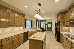 26205 Crown Ranch Blvd, Montgomery, TX 77316 - Photo 16