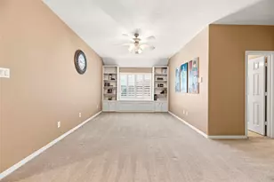 8106 Hollowhaven Ct, Houston, TX 77095 - Photo 18