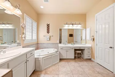 8106 Hollowhaven Court, Houston, TX 77095 - Photo 16