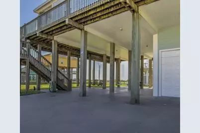 981 South Stingaree Drive, Crystal Beach, TX 77650 - Photo 4