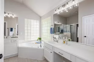 14618 Kings Head Dr, Houston, TX 77044 - Photo 24