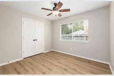14618 Kings Head Drive, Houston, TX 77044 - Photo 34