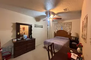 219 Kings Ct, Stafford, TX 77477 - Photo 22