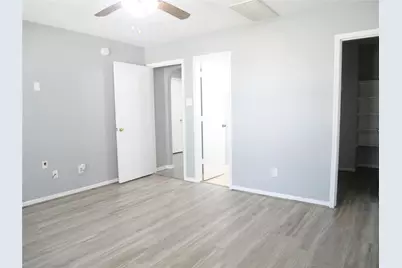 11931 Panay Village Circle, Houston, TX 77048 - Photo 16