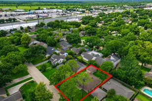 14310 Locke Ln, Houston, TX 77077 - Photo 42