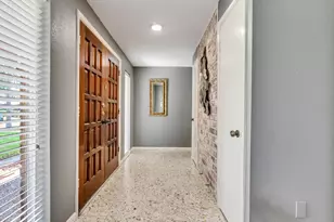 14310 Locke Ln, Houston, TX 77077 - Photo 10