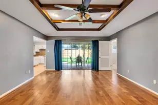 14310 Locke Ln, Houston, TX 77077 - Photo 12