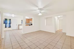 10426 Briar Patch St, Baytown, TX 77523 - Photo 6