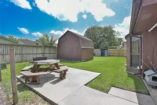 15407 Empanada Dr, Houston, TX 77083 - Photo 10