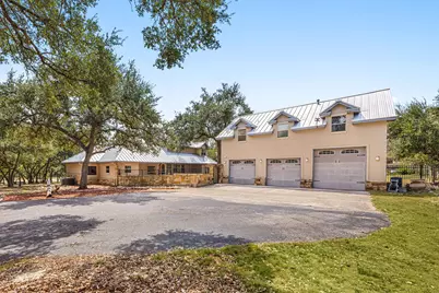 373 Wentworth, Spring Branch, TX 78070 - Photo 2