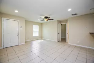 6430 Saxet St, Houston, TX 77055 - Photo 6