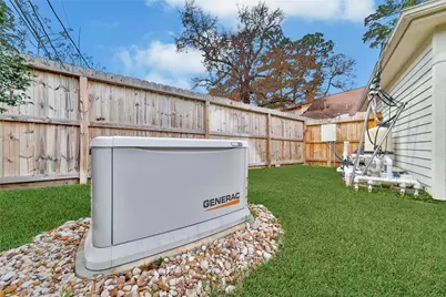 1061 Richelieu Lane, Houston, TX 77018 - Photo 32