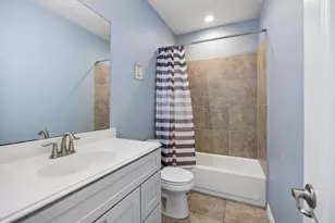9707 Shimmering Lakes Dr, Rosharon, TX 77583 - Photo 8