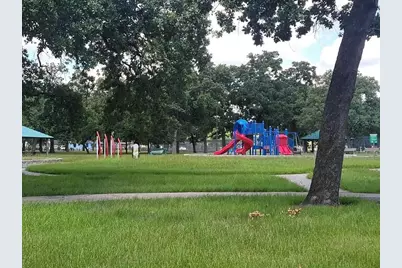 6914 Gonzales Street, Houston, TX 77020 - Photo 8