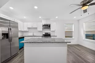 8637 Peachtree St, Houston, TX 77016 - Photo 12