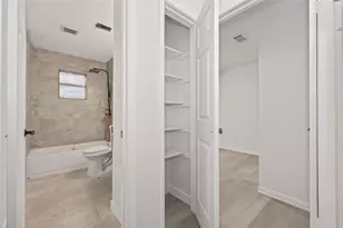 16235 La Terra Dr, Houston, TX 77083 - Photo 44