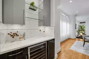 1518 W Clay St, Houston, TX 77019 - Photo 12