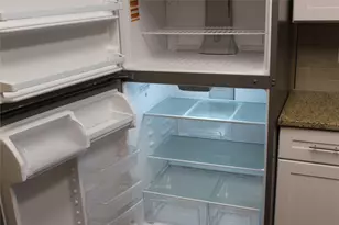 2011 Spenwick Dr, Houston, TX 77055 - Photo 10