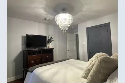 2108 Chimney Rock Road, Houston, TX 77056 - Photo 12