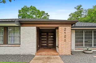 2108 Chimney Rock Rd, Houston, TX 77056 - Photo 14