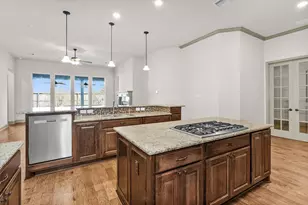 6411 South Saddle Creek Lane, Fulshear, TX 77441 - Photo 14