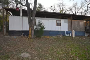 432 Northwood Cir, Rockdale, TX 76567 - Photo 4